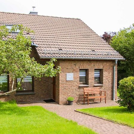 Ferienhaus Eifelnest Scheid  Екстер'єр фото